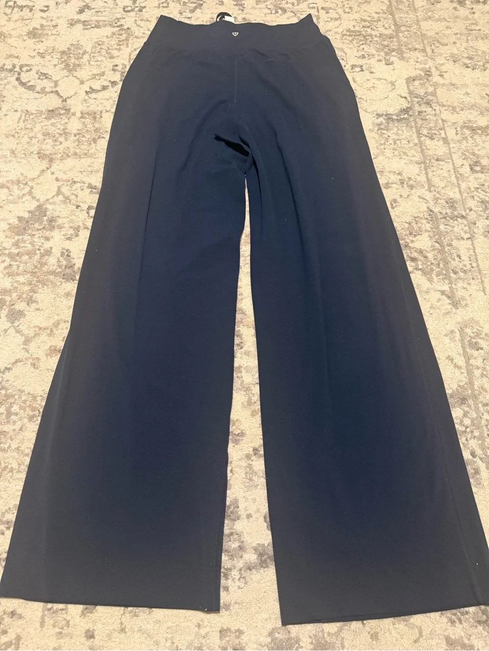 Groove Wide-Leg High-Rise Pant